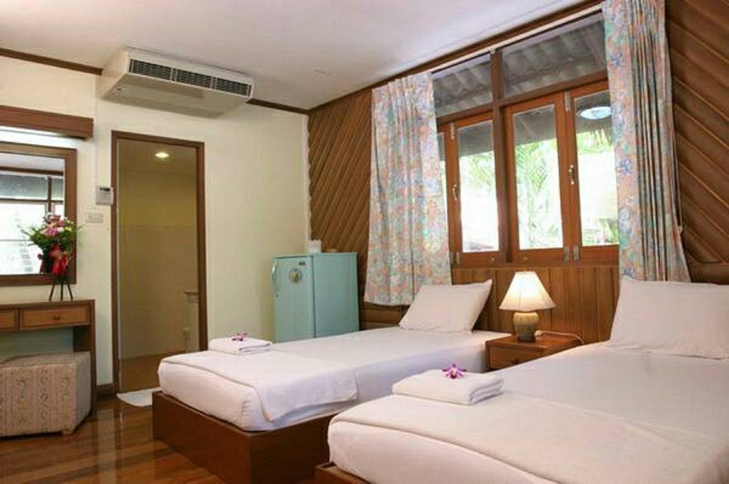 Bayview Beach Resort Ban Krut  Zimmer foto