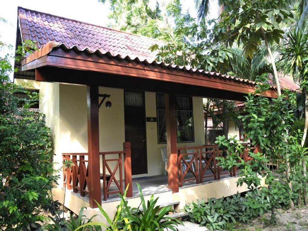 Bayview Beach Resort Ban Krut  Zimmer foto